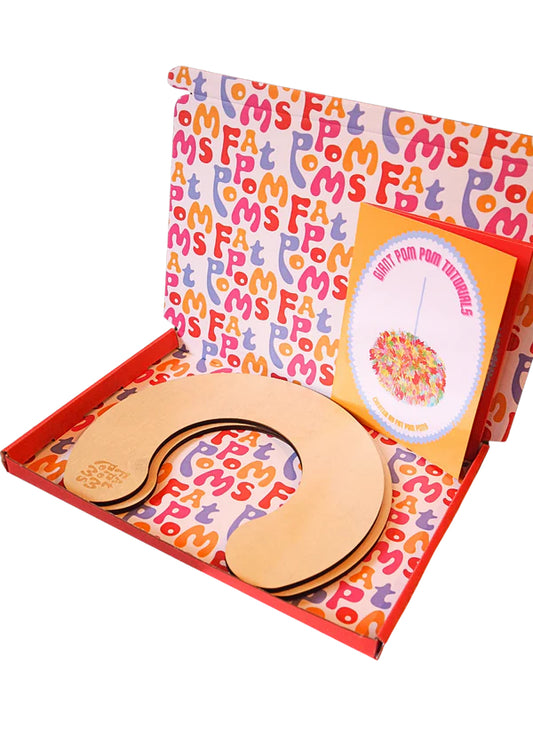 Giant Pom Pom Maker - Fat Pom Poms